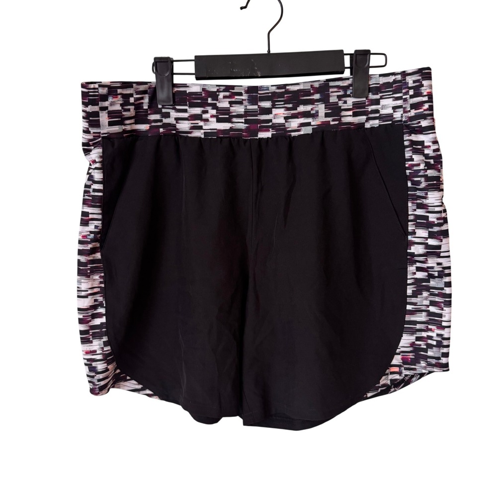 Tek Gear DryTek Womens Black Abstract Print Side Panel Athletic Shorts Size L